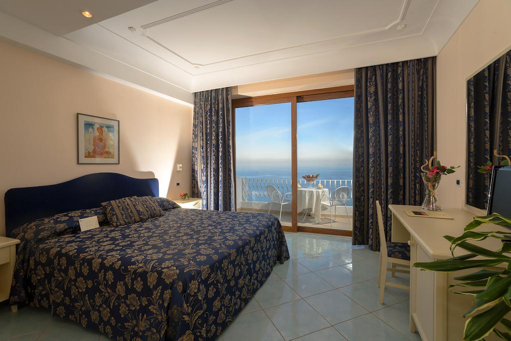 Le Querce Resort Sea Thermae & Spa ايسكيا المظهر الخارجي الصورة