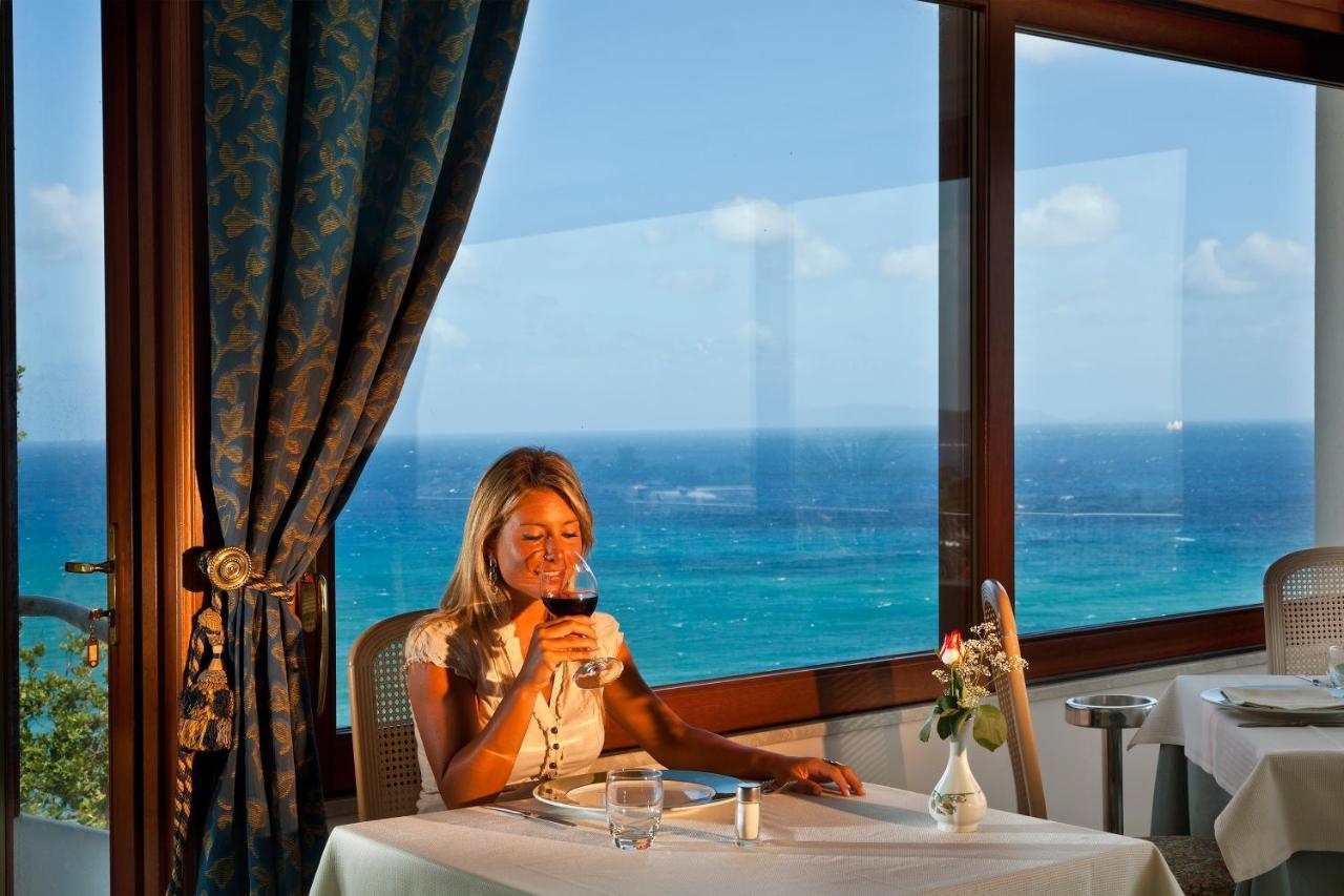 Le Querce Resort Sea Thermae & Spa ايسكيا المظهر الخارجي الصورة